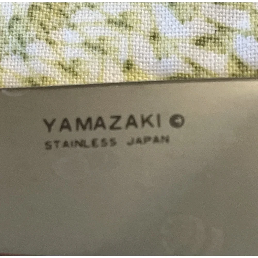 Yamazaki Cara Dinner Knife Gold Accent Glossy Stainless Japan Flatware Set‎ Of 4